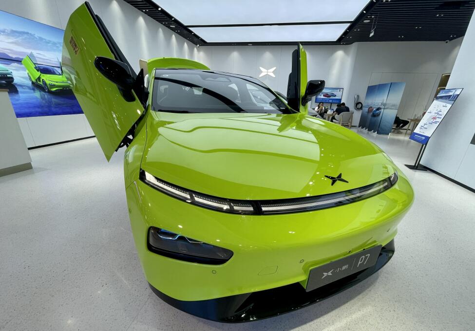 小鹏电动车P7