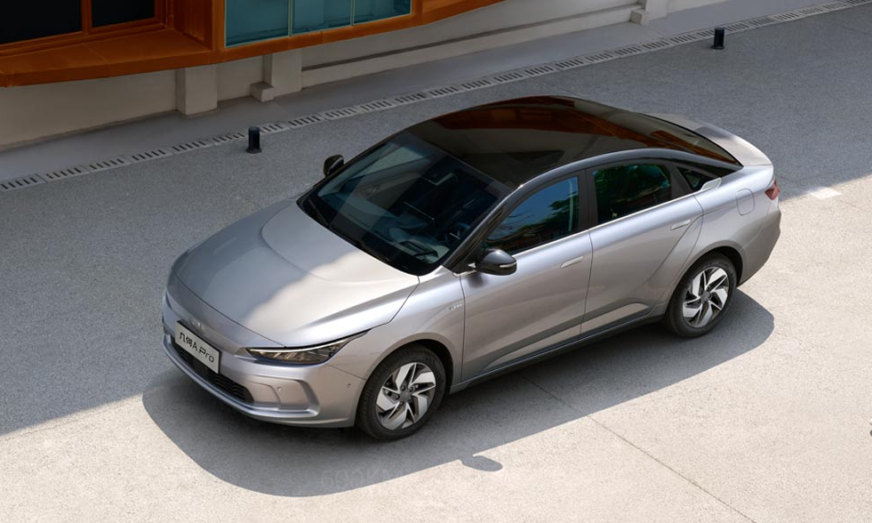 吉利8月新能源汽车销售8201辆 旗下曹操出行完成38亿B轮融资