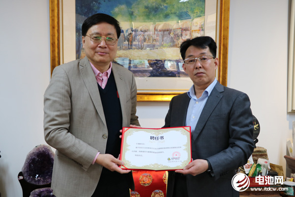 蜜蜂新能源与海融网战略合作