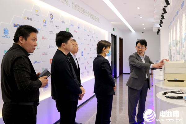 东营市垦利区区委常委/副区长张素霞一行到访海融网山东总部 东营市垦利区区委常委/副区长张素霞一行到访海融网山东总部