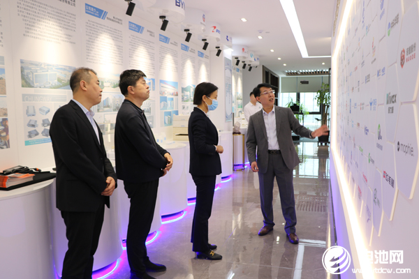 东营市垦利区区委常委/副区长张素霞一行到访海融网山东总部 东营市垦利区区委常委/副区长张素霞一行到访海融网山东总部