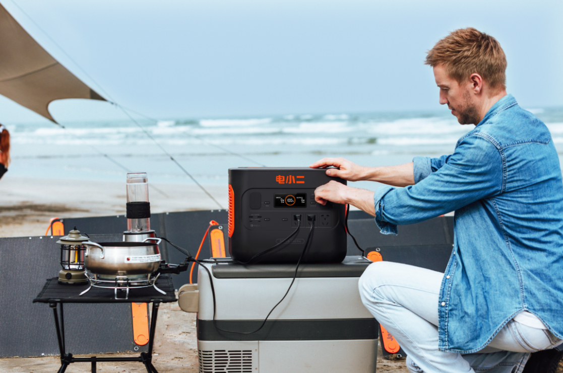 户外电源,电小二,太阳能