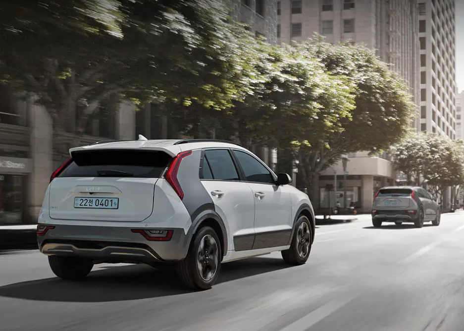 起亚纯电动车型