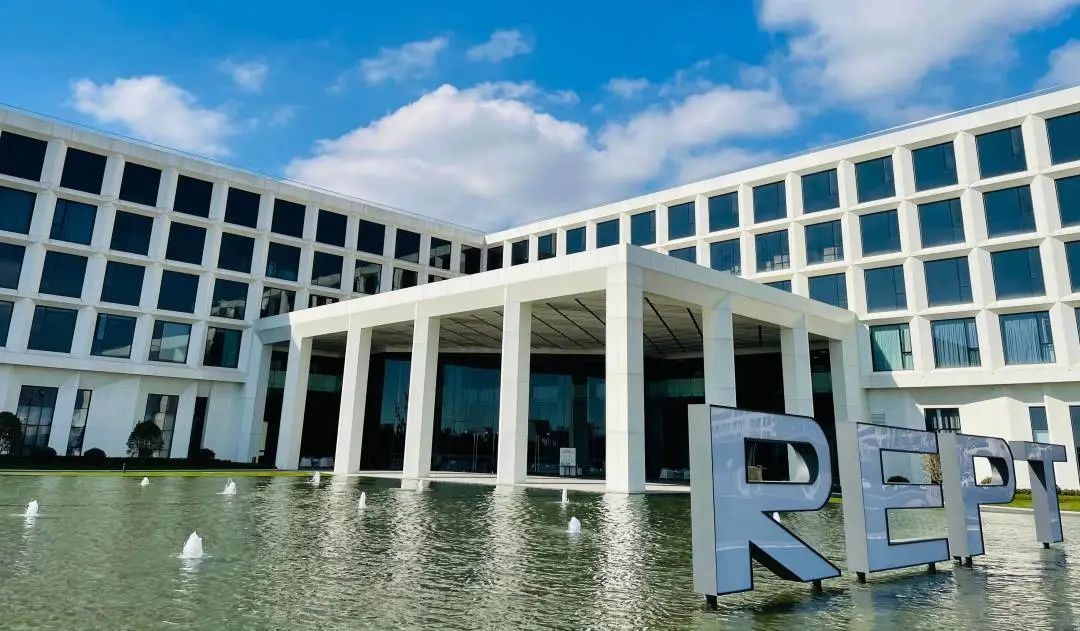 瑞浦兰钧 瑞浦兰钧