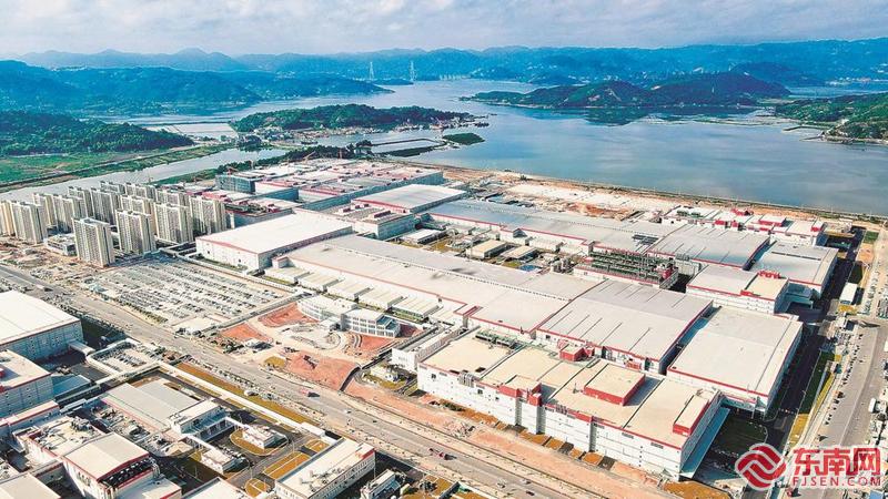 福鼎时代锂离子电池生产基地一期项目3号厂房投产