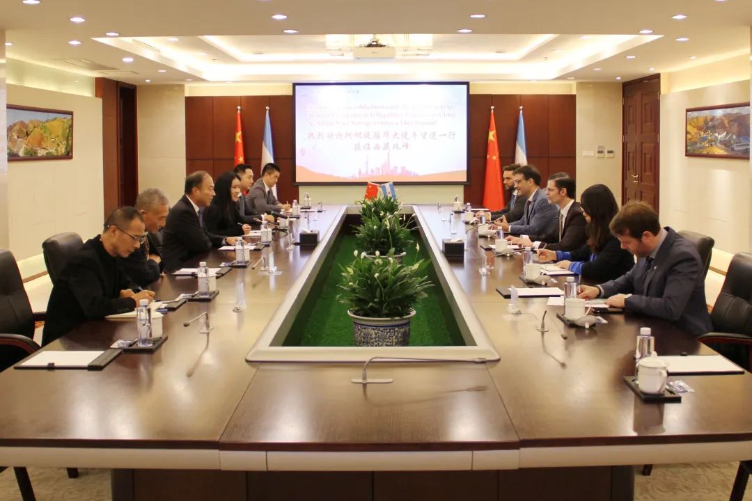 图片来源：西藏珠峰