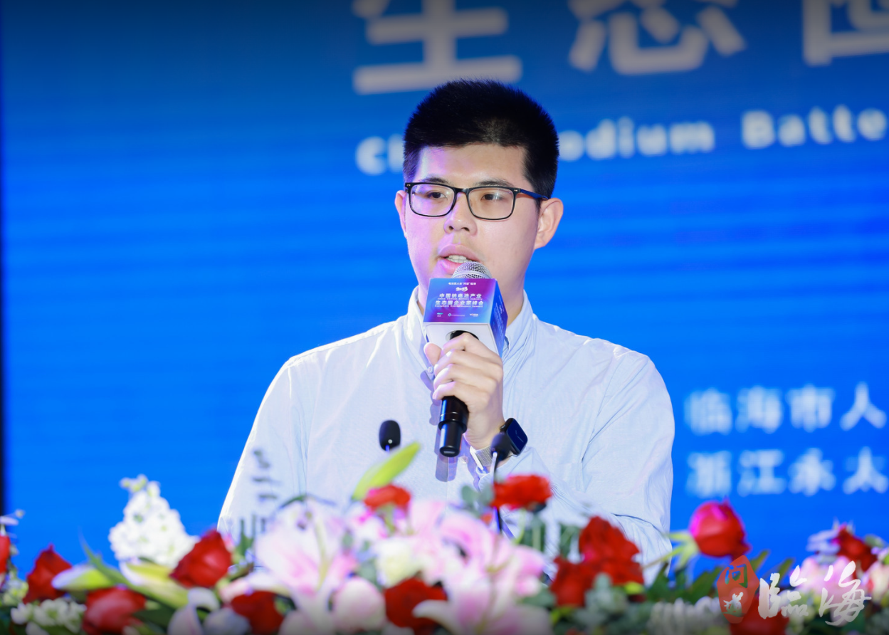 中国国际金融股份有限公司执行总经理、电力设备新能源首席分析师曾韬 中国国际金融股份有限公司执行总经理、电力设备新能源首席分析师曾韬