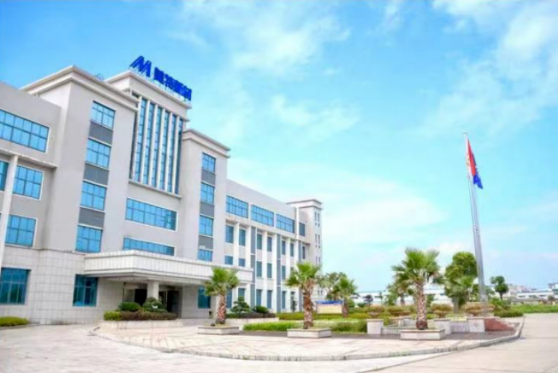 ▲ 美特新材将以锂电池正极材料和钠电池正极材料双业务模式,助力长沙打造“钠电之都”。 ▲ 美特新材将以锂电池正极材料和钠电池正极材料双业务模式,助力长沙打造“钠电之都”。