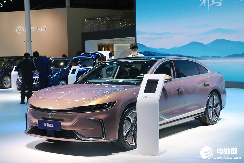 岚图汽车 岚图汽车