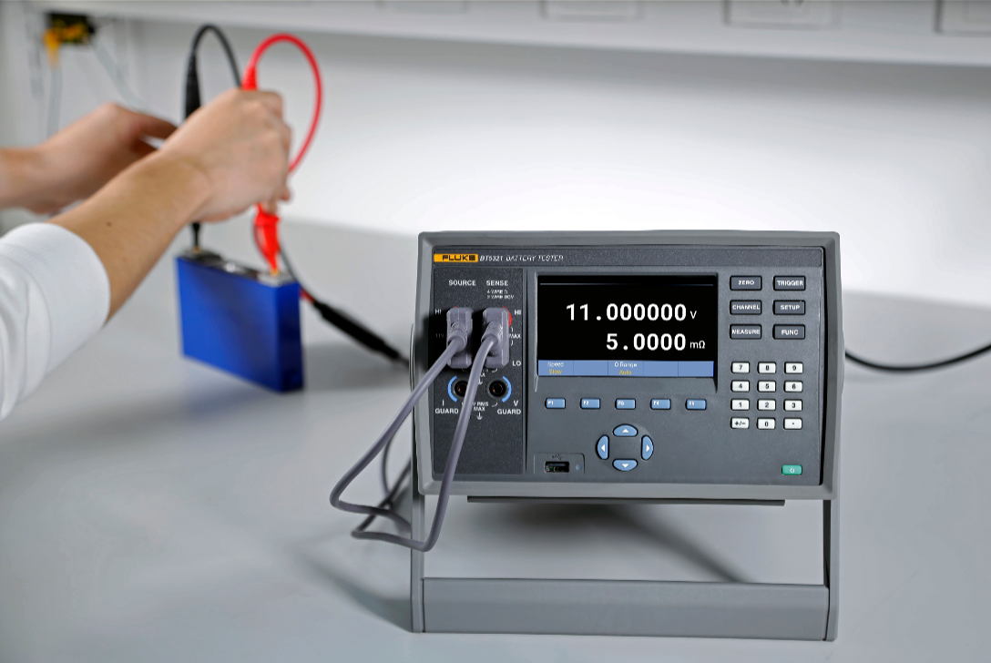 电池技术和安全挑战升级 福禄克赋能电池高精度测试 电池技术和安全挑战升级 福禄克赋能电池高精度测试