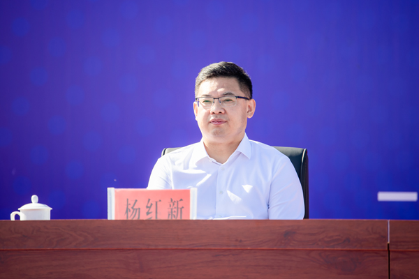 蜂巢能源科技股份有限公司董事长兼CEO杨红新