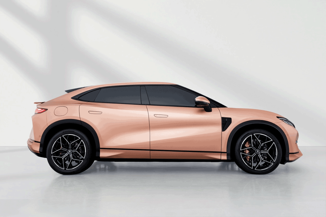 比亚迪,新能源汽车,电动汽车,宋L