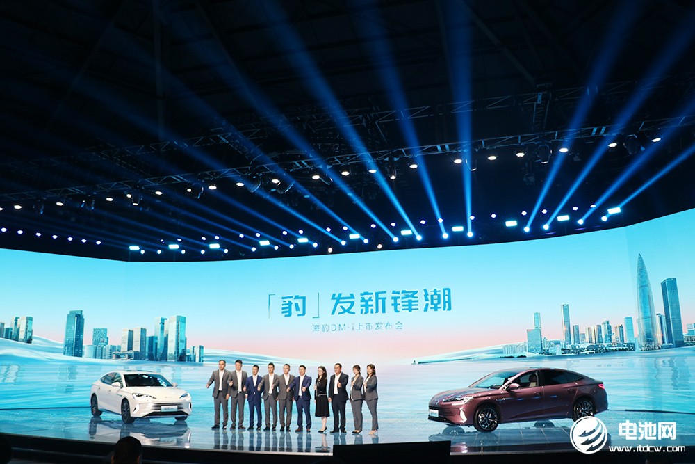 比亚迪海洋网销量超140万辆 海豹DM-i抢占中型轿车市场