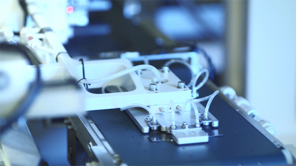 孚能科技电池制造画面