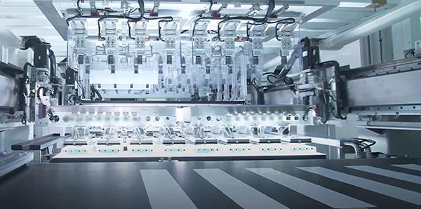 探秘盐城飞叠短刀基地 解锁蜂巢能源PHEV市场爆发密码