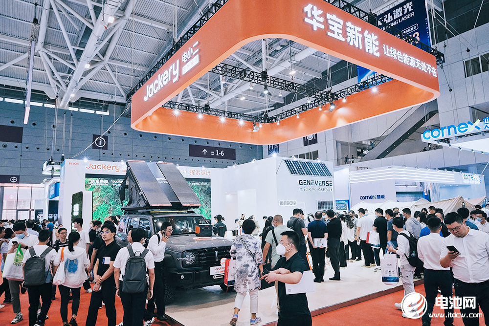 让绿色能源无处不在 Jackery电小二光充户外电源进化之路 让绿色能源无处不在 Jackery电小二光充户外电源进化之路