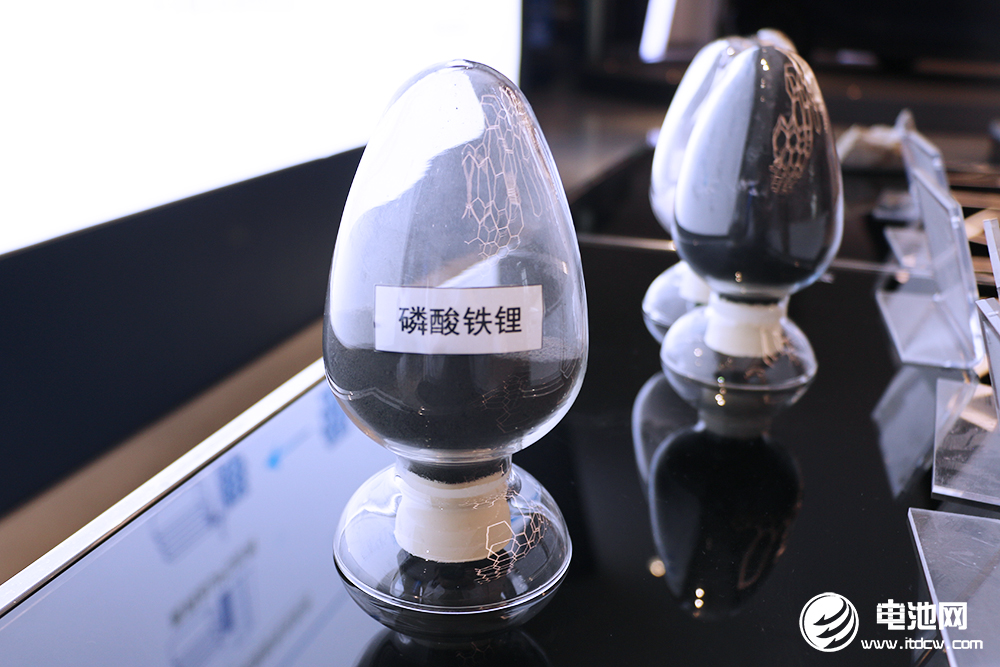 磷酸铁锂