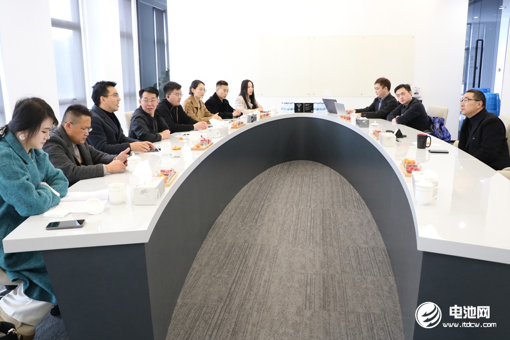 中国电池新能源产业链调研团一行参观考察天鹏电源