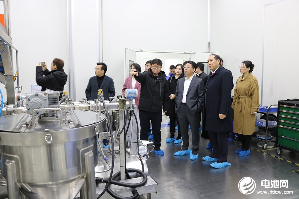 中国电池新能源产业链调研团一行参观考察华彩科技