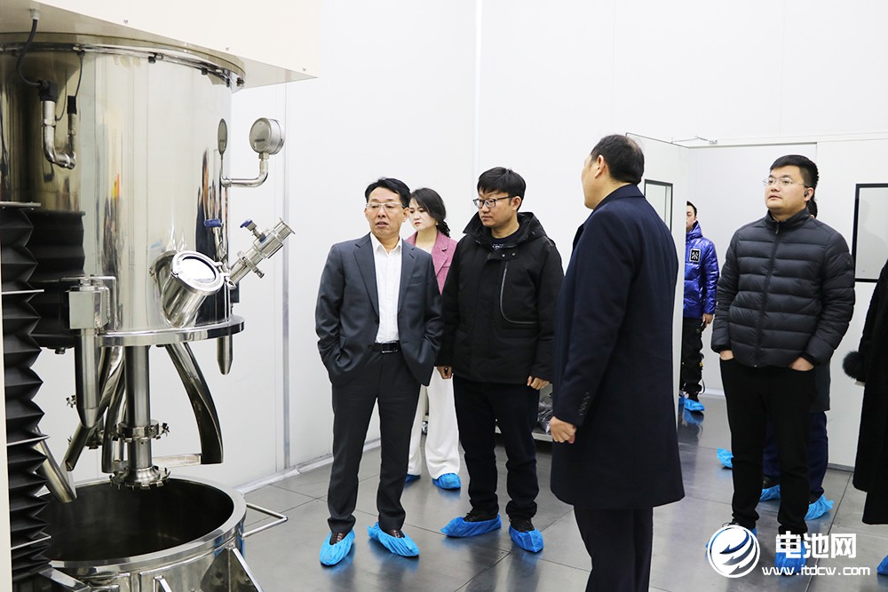 中国电池新能源产业链调研团一行参观考察华彩科技