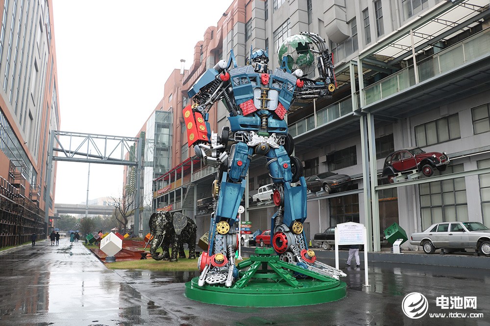 无锡格林美：正极材料制造与动力电池回收双轨驱动