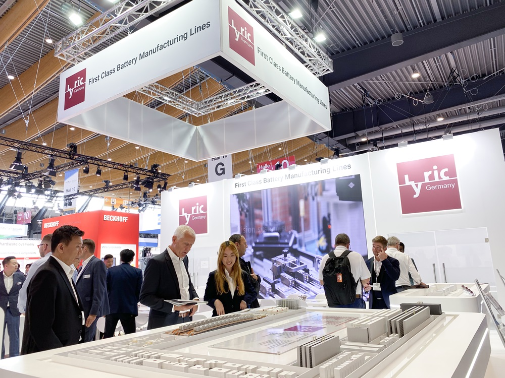 利元亨闪耀2024欧洲电池展 携固态电池核心装备等创新工艺亮相 利元亨闪耀2024欧洲电池展 携固态电池核心装备等创新工艺亮相