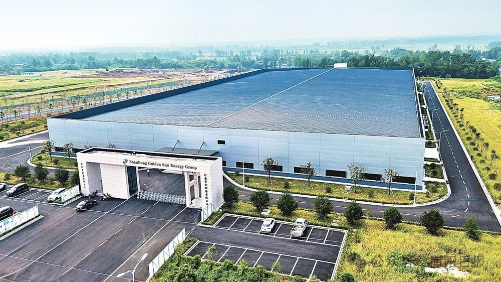 贵登年产能60亿Wh高端锂电PACK动力储能项目厂房 全媒体记者 张兰 摄