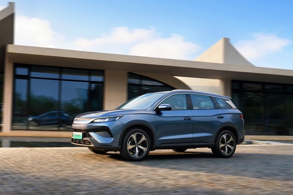 A级SUV油耗最低！第二代宋Pro DM-i上市 11.28万元起