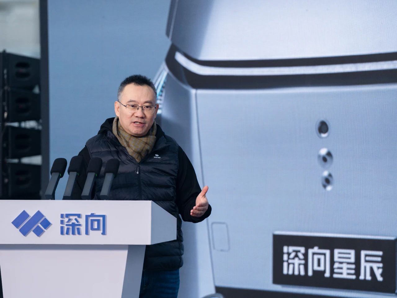 刚完成7.5亿B轮融资 DeepWay深向再签新能源智能重卡北方总部 刚完成7.5亿B轮融资 DeepWay深向再签新能源智能重卡北方总部