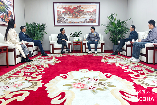 中国电池新能源产业链调研采访团一行参观考察联合新能源