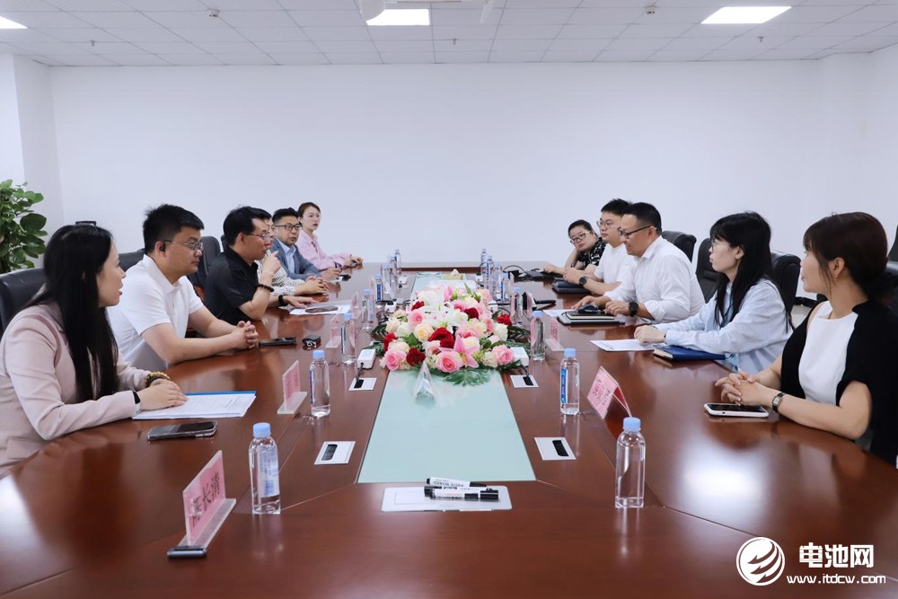 半固态电池已批量供货!微电新能源小型电池订单供不应求 半固态电池已批量供货!微电新能源小型电池订单供不应求