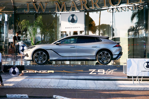 比亚迪旗下多款车型亮相戛纳电影节，向世界展示中国智造！