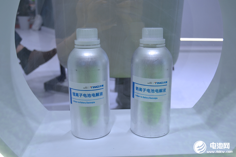 天赐材料