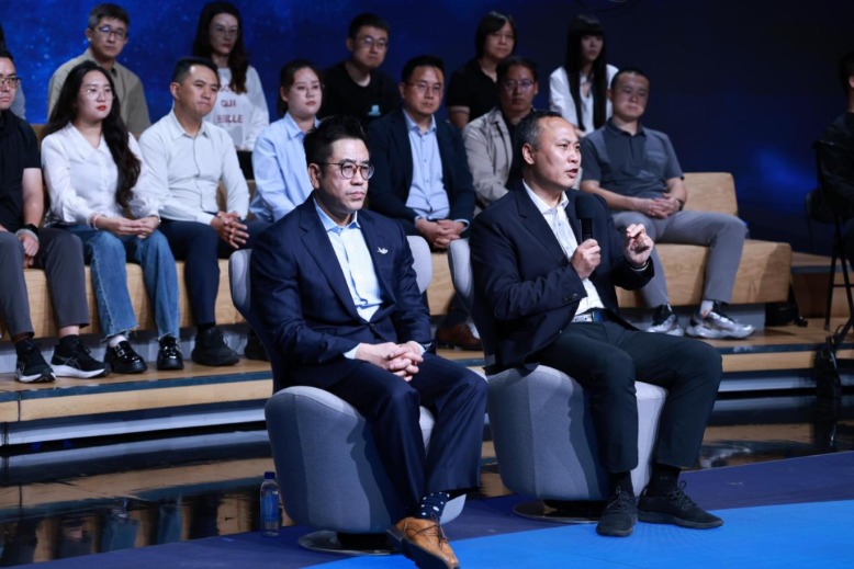 历史级时刻！万亿级大产业，引爆全球→