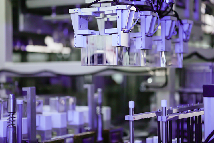图片来源:豪鹏科技 图片来源:豪鹏科技