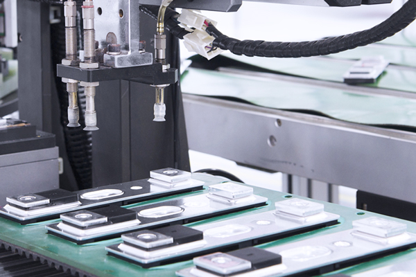 图片来源：震裕科技