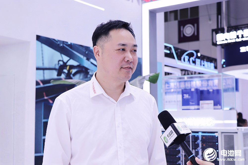 雄韬股份CEO何天龙 雄韬股份CEO何天龙