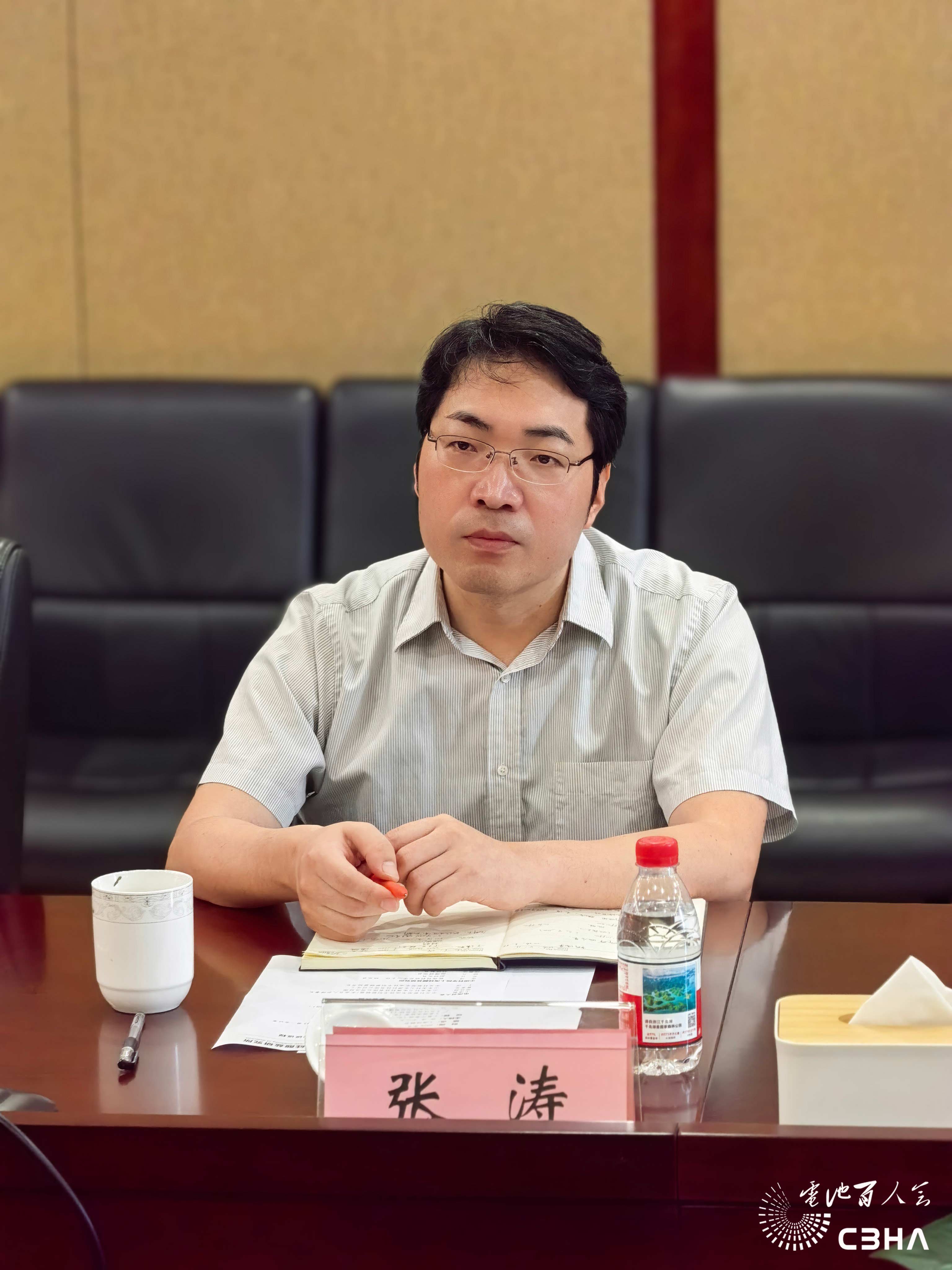 中国科学院上海硅酸盐研究所能源材料研究中心主任、研究员张涛