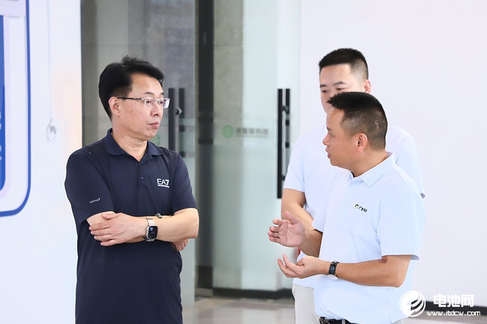 中国电池新能源产业链调研采访团一行到访广发环境 中国电池新能源产业链调研采访团一行到访广发环境